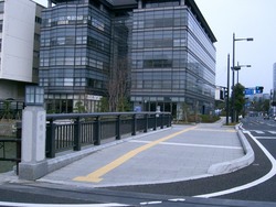 幸橋（京橋川）