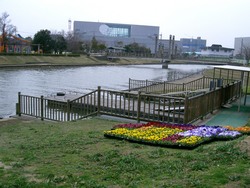 出会い橋（京橋川）