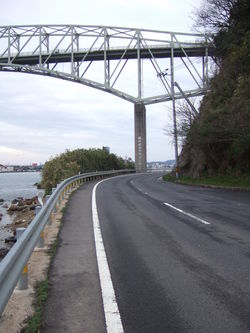 境港水道大橋を見る